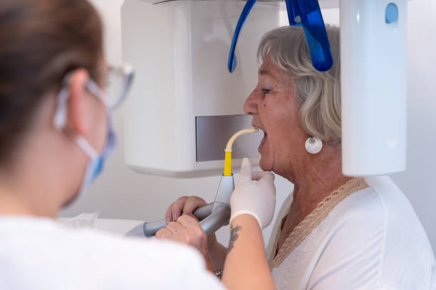 Best Emergency Root Canal Treatment in Montezuma, IA